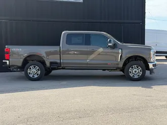 2026 Ford F-350SD photo 6