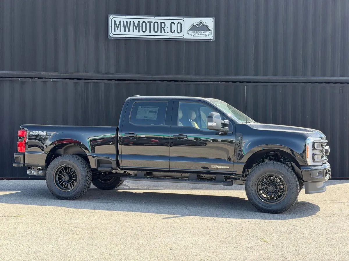 2026 Ford F-350SD Lariat
