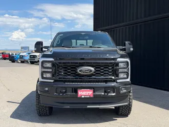 2026 Ford F-350SD photo 2