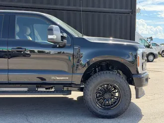 2026 Ford F-350SD photo 4