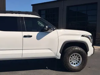 2023 Toyota Tundra photo 5