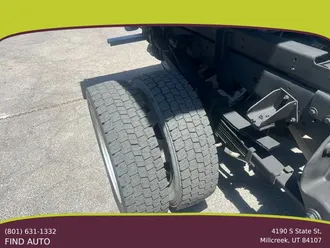 5500 Crew Cab & Chassis 14