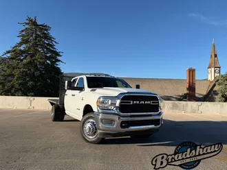2022 Ram 3500 photo 2