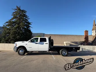 2022 Ram 3500 photo 4