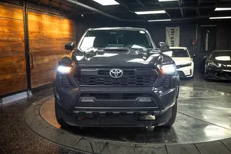 2024 TOYOTA TACOMA photo 4