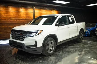 2024 HONDA RIDGELINE photo 2