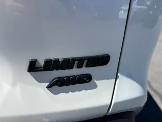 2021 Toyota RAV4 photo 7