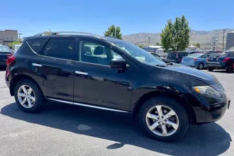 2010 Nissan Murano photo 3