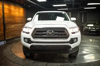 2023 TOYOTA TACOMA photo 4