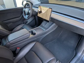 Model Y Long Range 4
