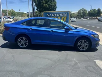 2024 Volkswagen Jetta photo 2
