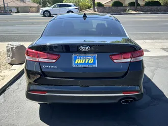 2018 Kia Optima photo 4