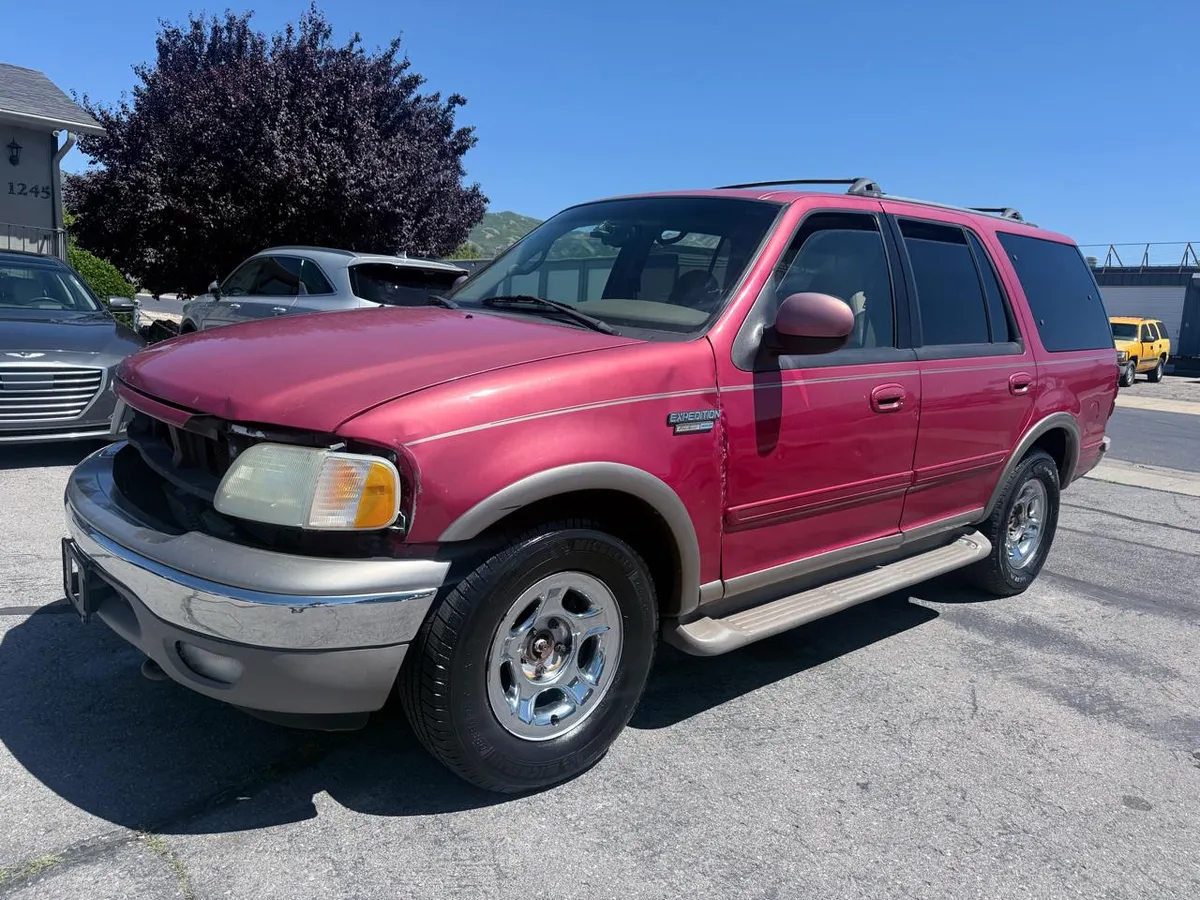 2000 Ford Expedition 119" WB Eddie Bauer 4WD