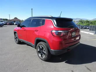 2017 JEEP COMPASS photo 3