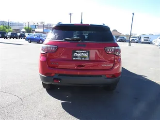 2017 JEEP COMPASS photo 4