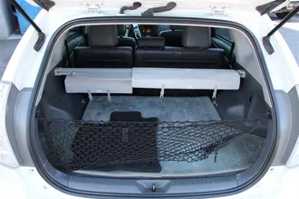 PRIUS V 16
