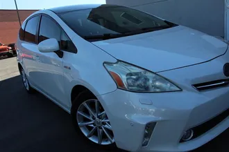 PRIUS V 45