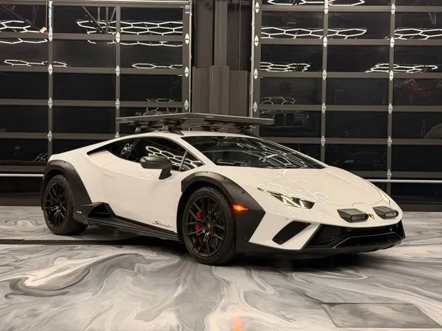 2024 Lamborghini Huracan Sterrato