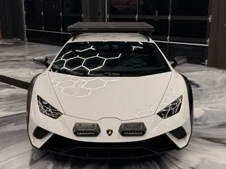 2024 Lamborghini Huracan Sterrato photo 2