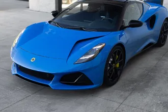 2024 Lotus Emira photo 5