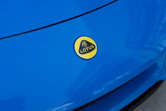 2024 Lotus Emira photo 7