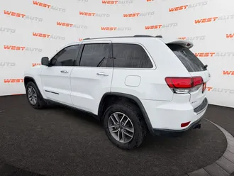 2021 Jeep Grand Cherokee photo 3