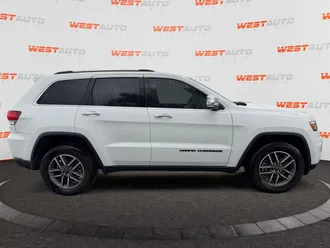 2021 Jeep Grand Cherokee photo 6
