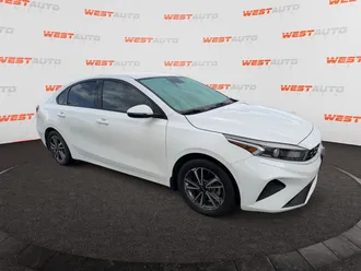 2023 Kia Forte photo 7
