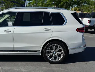 2026 BMW X7 photo 5
