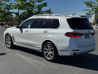 2026 BMW X7 photo 6