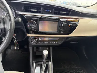 Corolla 13