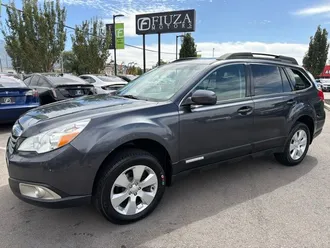 2010 Subaru Outback photo 4