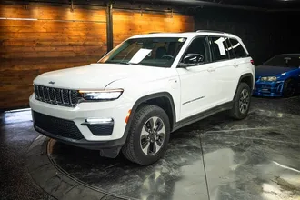 2022 JEEP GRAND CHEROKEE 4XE photo 2