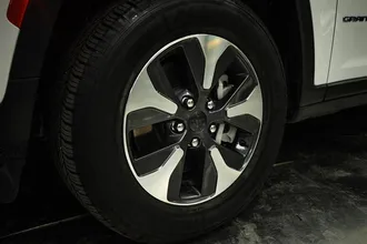2022 JEEP GRAND CHEROKEE 4XE photo 3