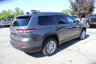 GRAND CHEROKEE L 13
