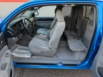 Tacoma Access Cab 28