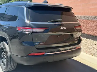 Grand Cherokee L 7