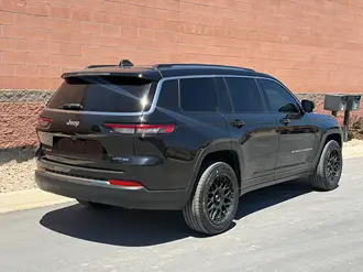 Grand Cherokee L 9