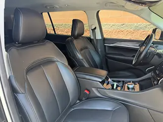 Grand Cherokee L 39