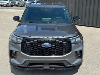 2026 Ford Explorer photo 3