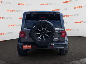 2020 Jeep Wrangler photo 4