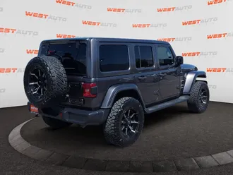 2020 Jeep Wrangler photo 5