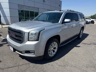 2015 GMC Yukon XL photo 2
