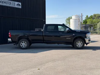 2020 Ram 3500 photo 4