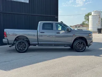 2026 Ram 2500 photo 5