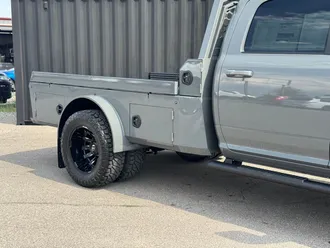 2026 Ram 3500 photo 4