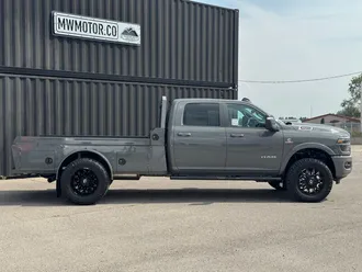 2026 Ram 3500 photo 5