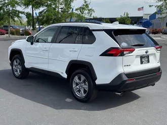2024 Toyota RAV4 Hybrid photo 5