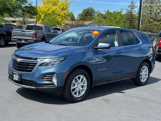 2024 Chevrolet Equinox photo 3