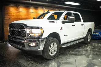 2024 RAM 2500 photo 2